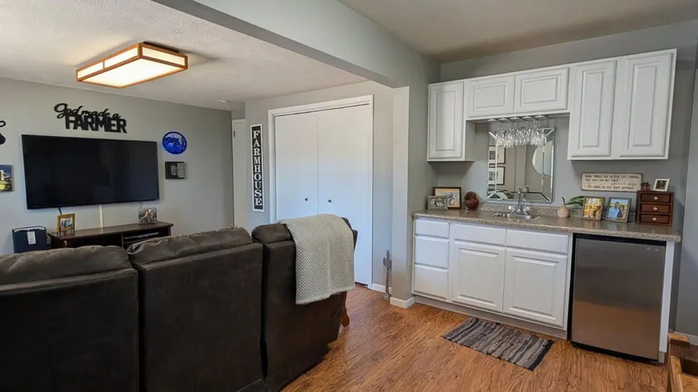 6045 20th Street SW Montevideo, MN 56265