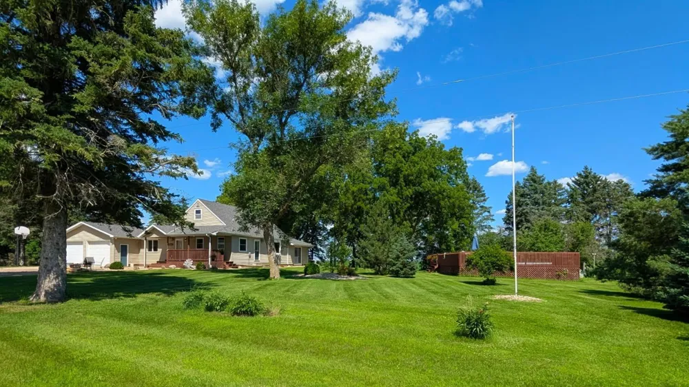 6045 20th Street SW Montevideo, MN 56265