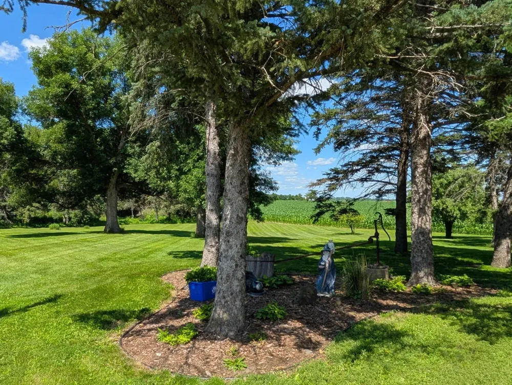 6045 20th Street SW Montevideo, MN 56265