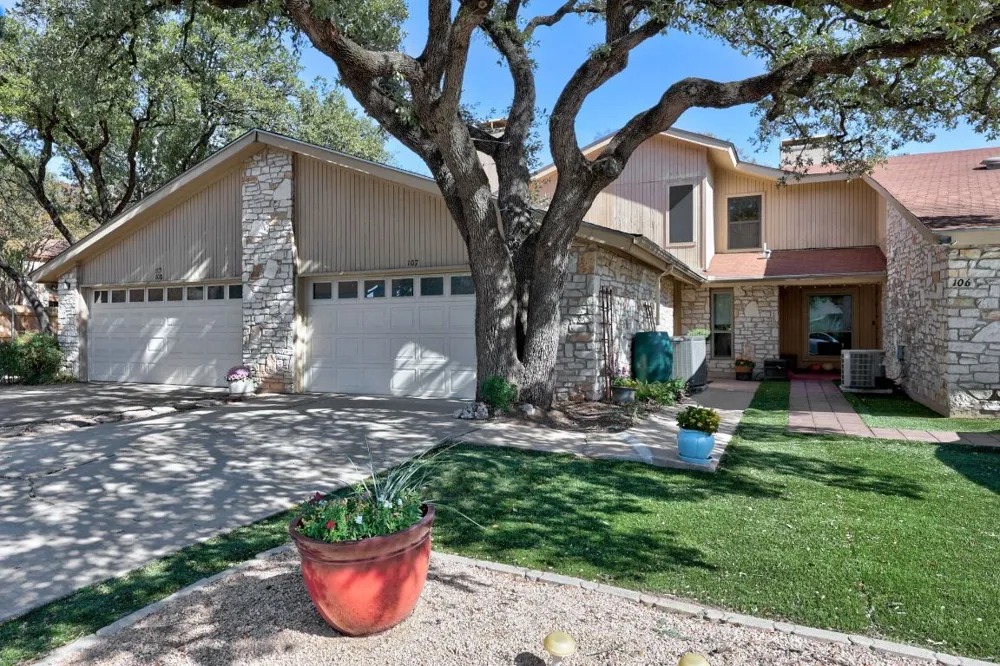 8518 Fathom Circle #107 Austin, TX 78750