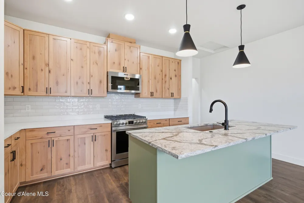 1619 Gondola Court Sandpoint, ID 83864