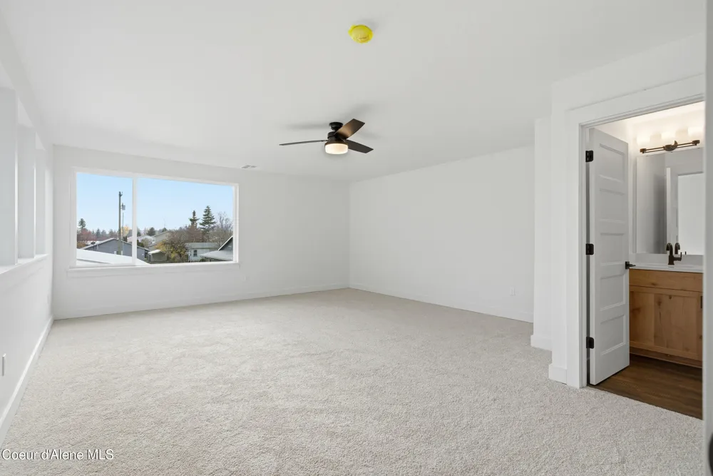 1619 Gondola Court Sandpoint, ID 83864