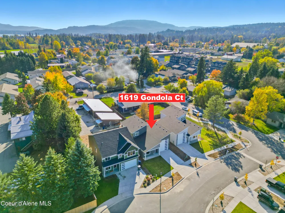 1619 Gondola Court Sandpoint, ID 83864