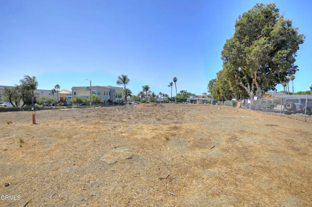 3637 Dean Drive Ventura, CA 93003