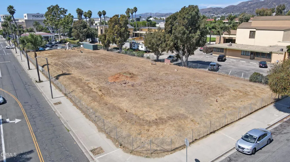 3637 Dean Drive Ventura, CA 93003
