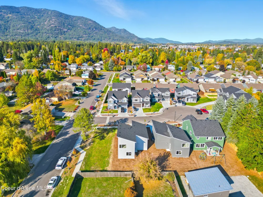 1623 Gondola Court Sandpoint, ID 83864
