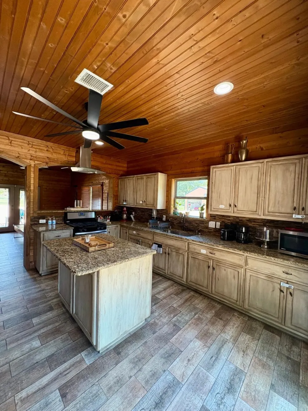 6160 SW PR 2225 Richland, TX 76681