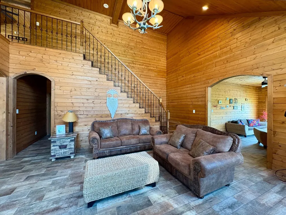 6160 SW PR 2225 Richland, TX 76681
