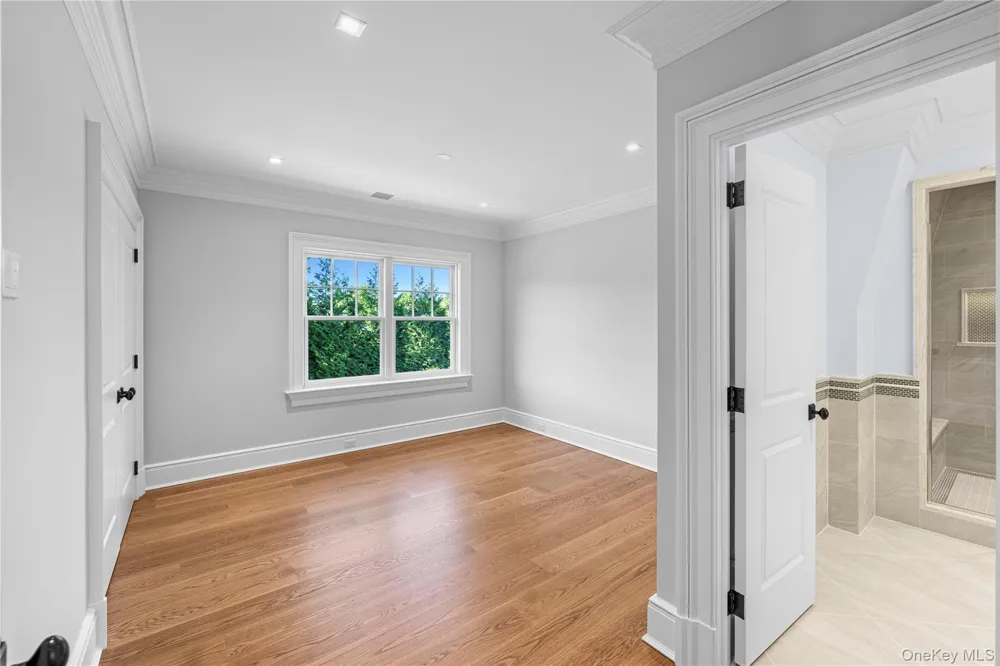 5 Michaels Way Westhampton Beach, NY 11978