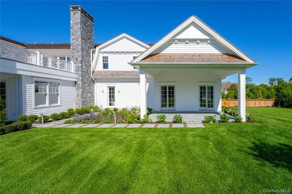 5 Michaels Way Westhampton Beach, NY 11978