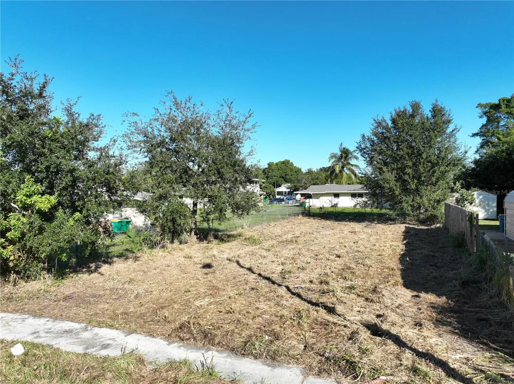 478 ROOSEVELT AVENUE Merritt Island, FL 32953
