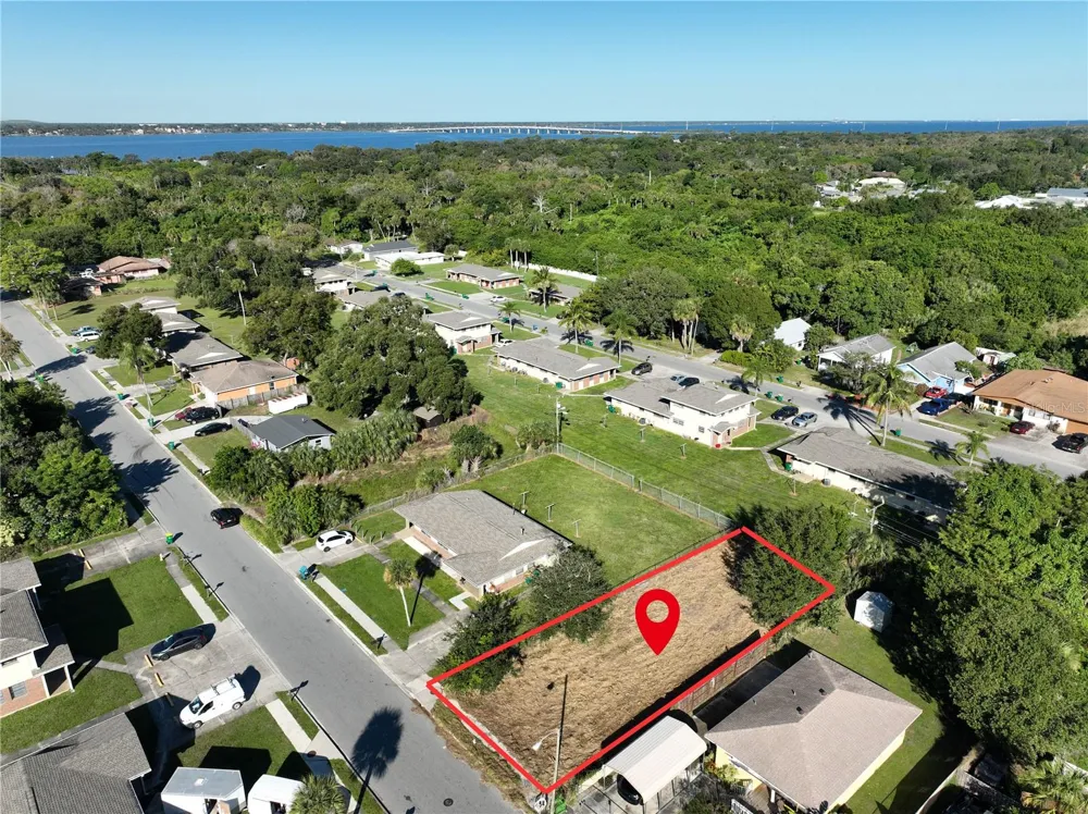 478 ROOSEVELT AVENUE Merritt Island, FL 32953