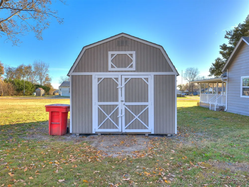 201 E Cherokee Street Talala, OK 74080