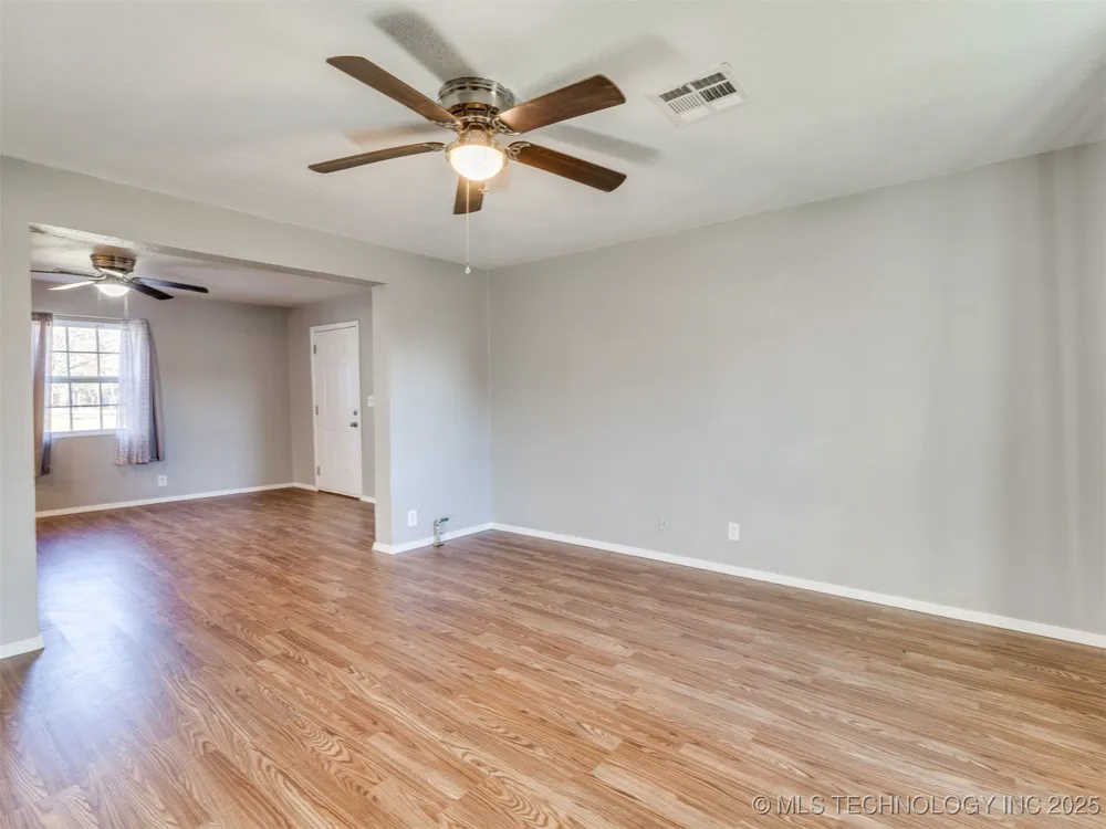 201 E Cherokee Street Talala, OK 74080