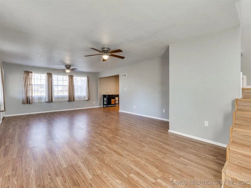 201 E Cherokee Street Talala, OK 74080
