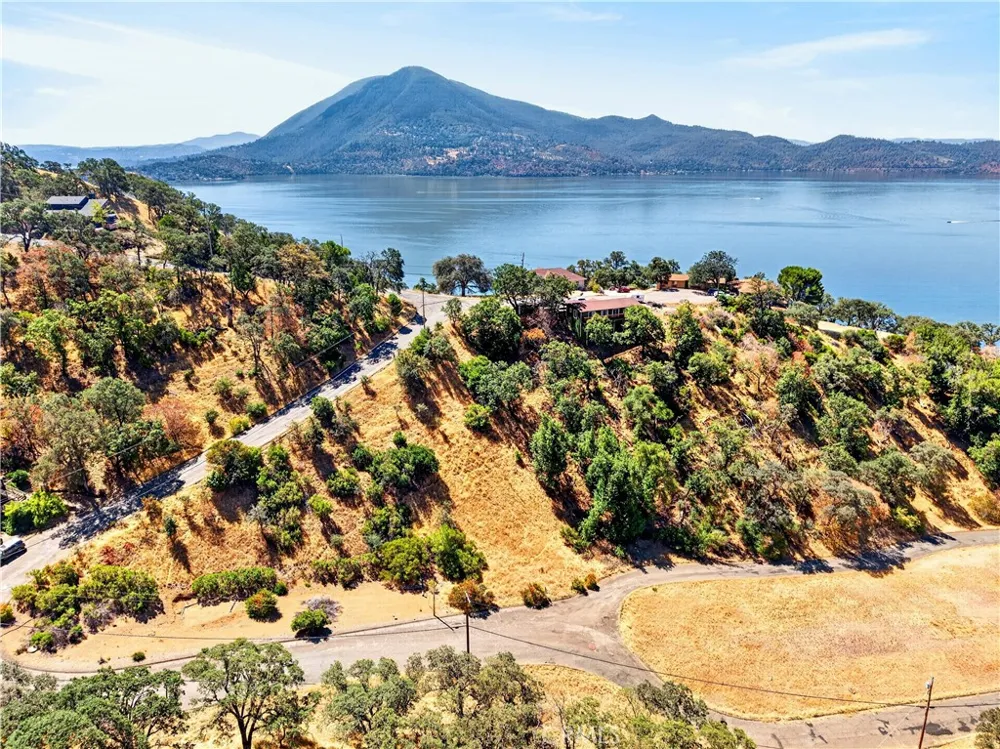 7431 Bruner Glenhaven, CA 95443