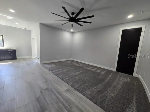 2518 SUNSET LANE Lutz, FL 33559
