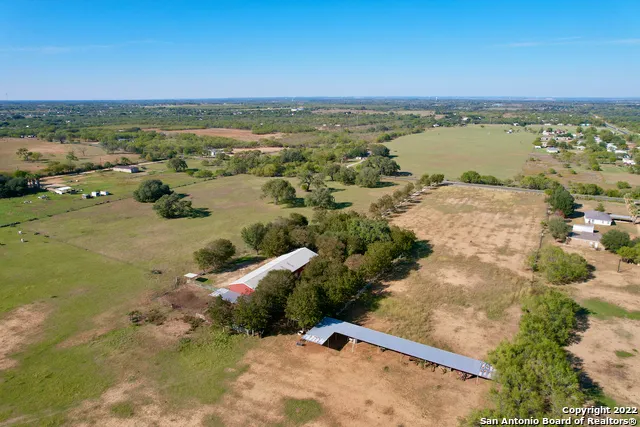 10671 BRIGGS RD Atascosa, TX 78002