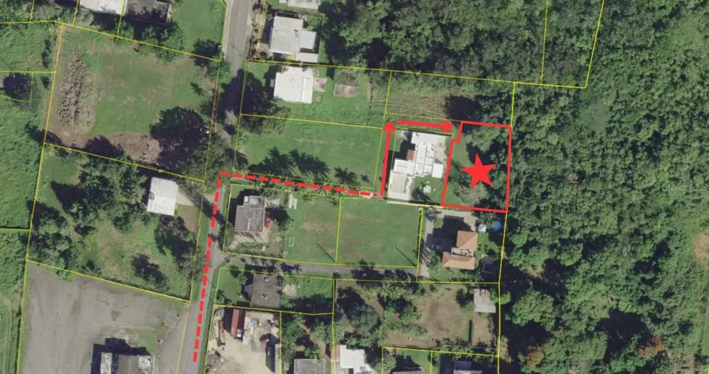 LOT-1 RD-648 KM 1.0 INT. TIERRAS NUEVAS Manati, PR 00674