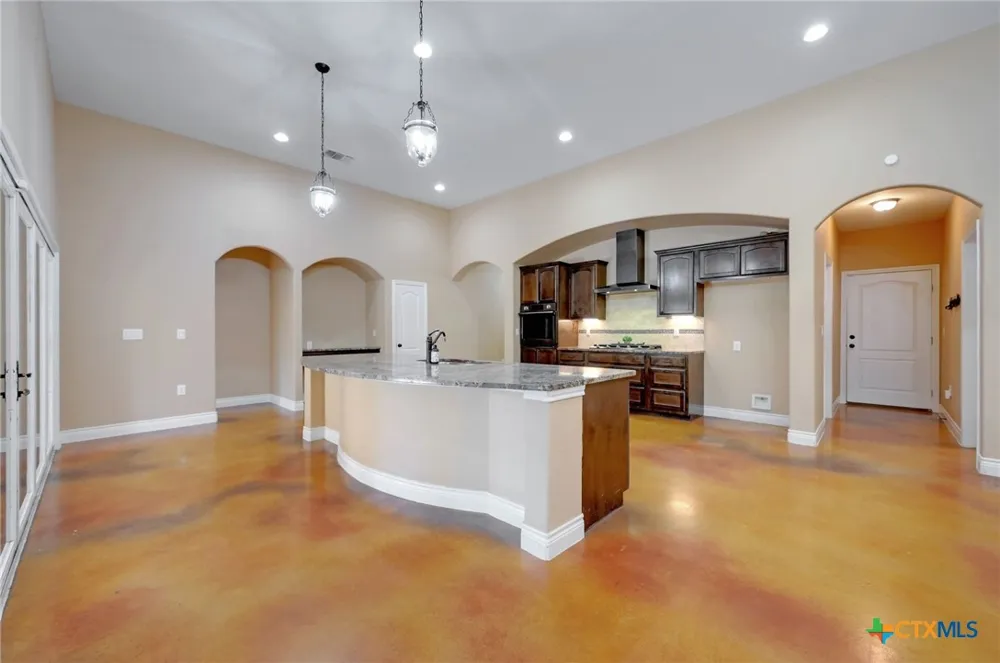 2062 Italia New Braunfels, TX 78132