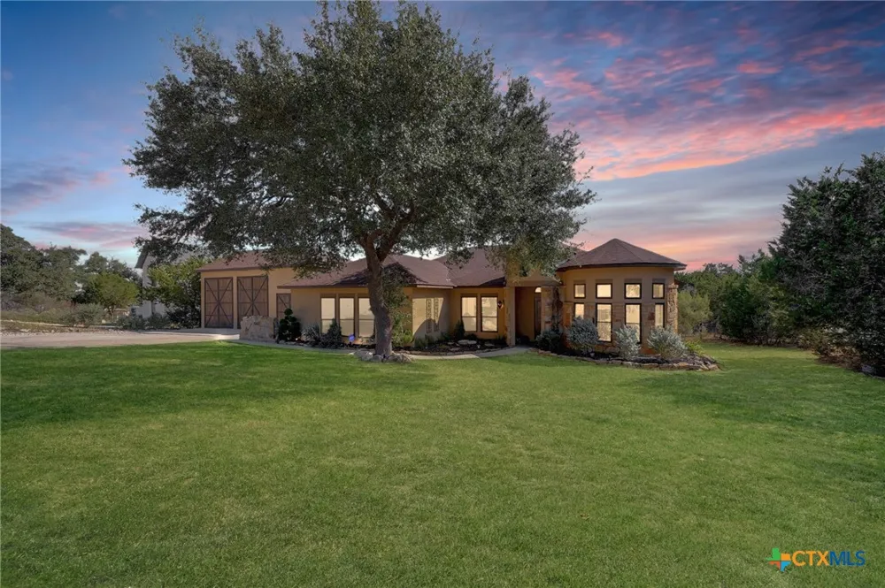 2062 Italia New Braunfels, TX 78132