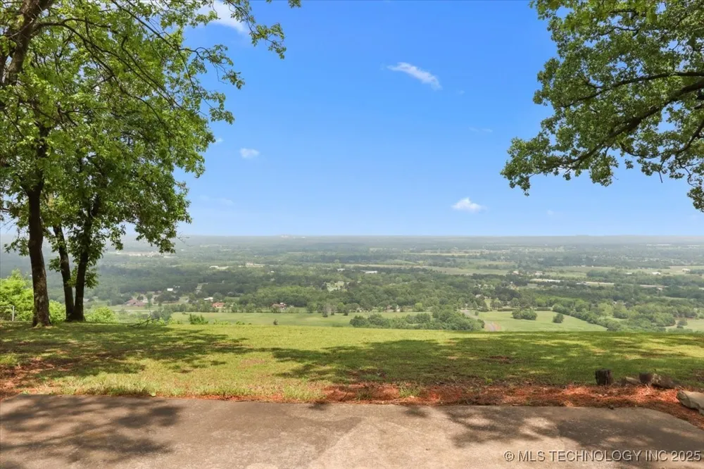 3900 Wylie Road Poteau, OK 74953