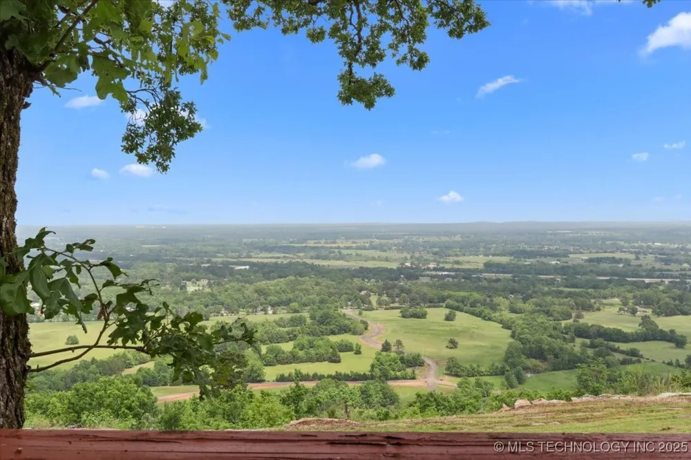 3900 Wylie Road Poteau, OK 74953