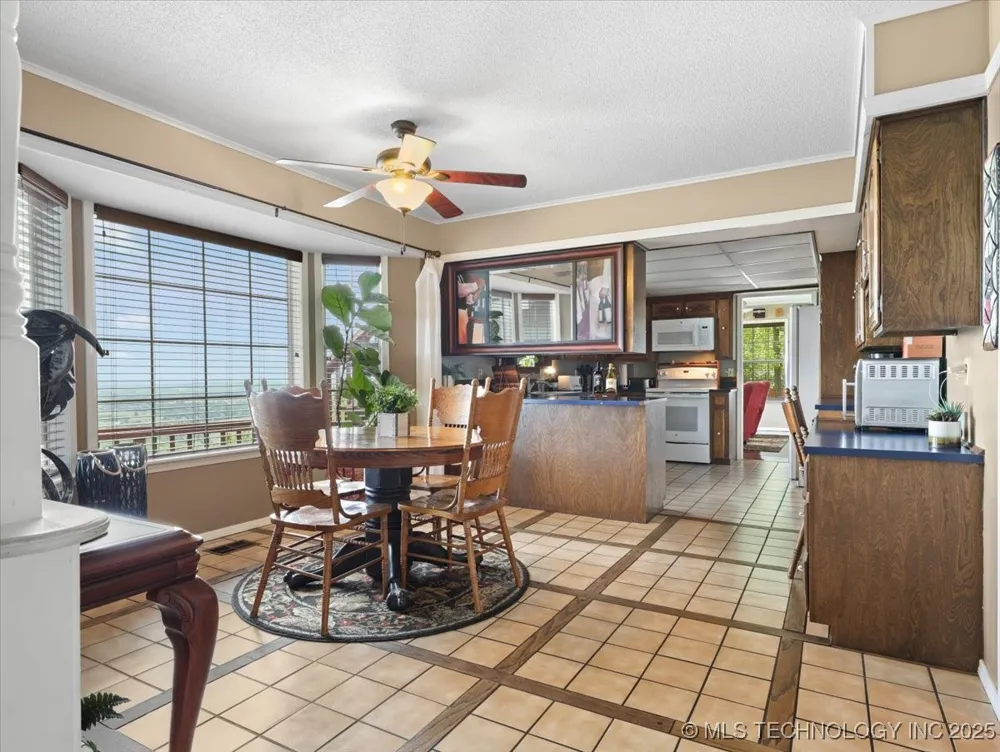 3900 Wylie Road Poteau, OK 74953