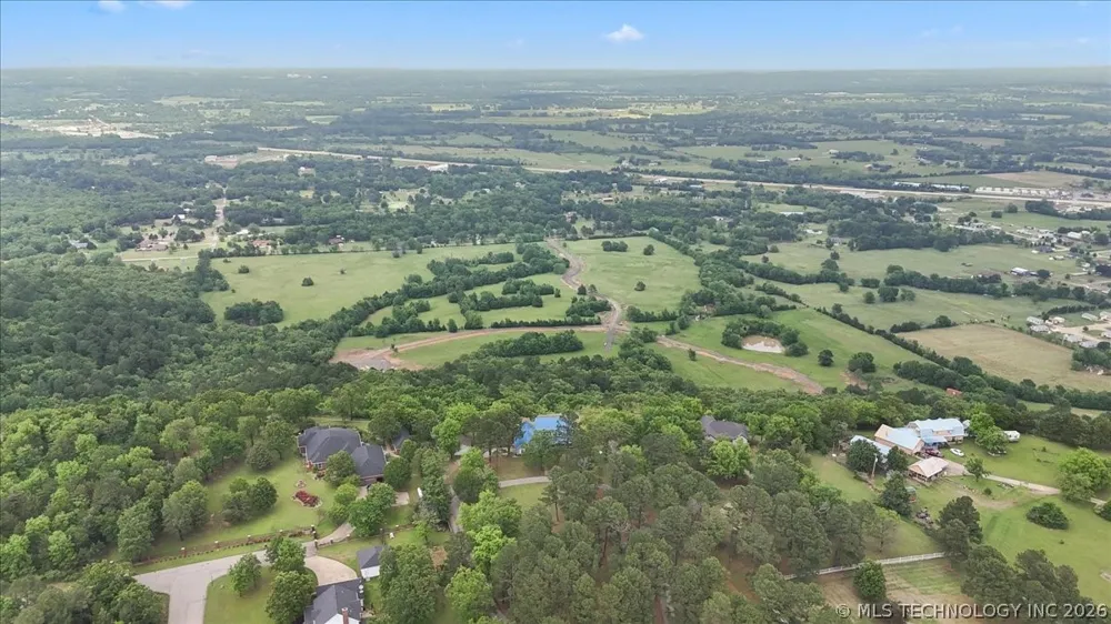 3900 Wylie Road Poteau, OK 74953