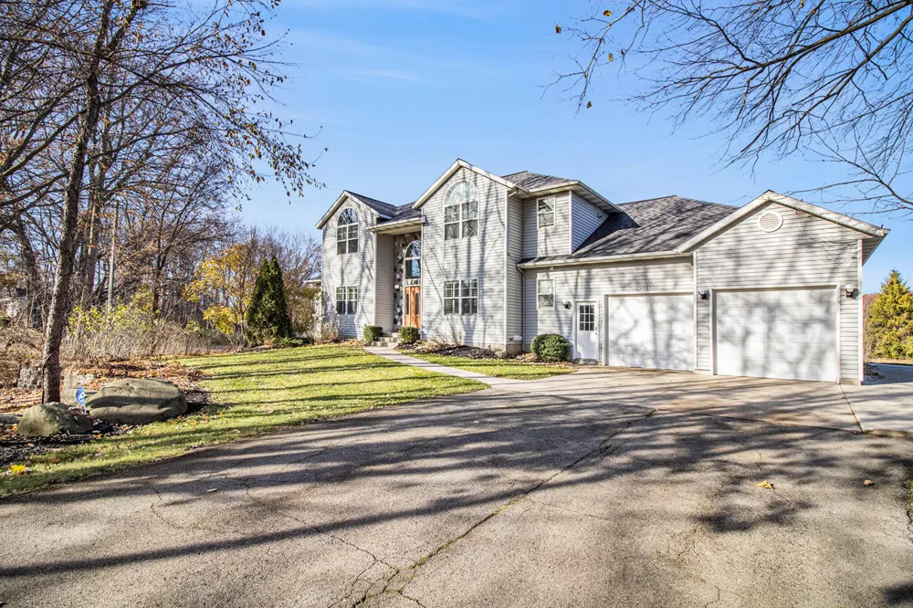 4335 56th Street SW Wyoming City, MI 49418