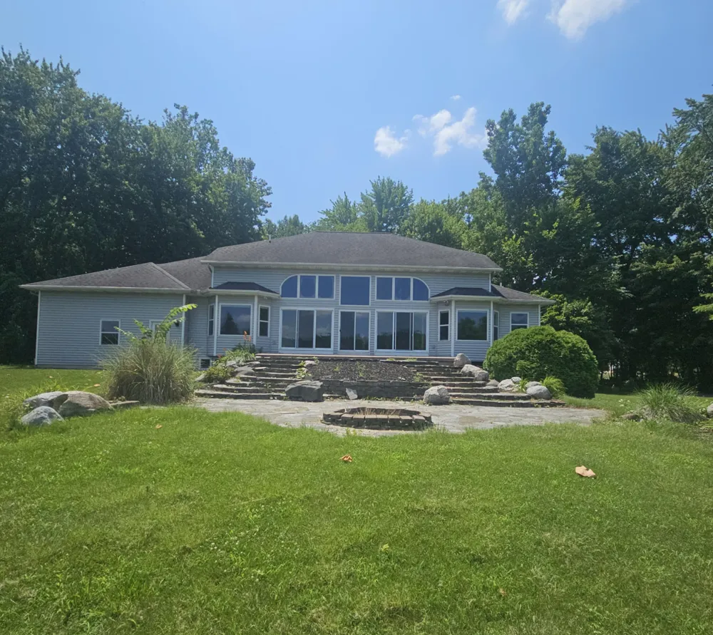4335 56th Street SW Wyoming City, MI 49418