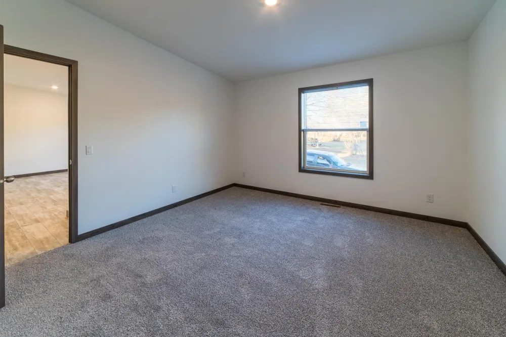 422 Court Avenue Sandstone, MN 55072