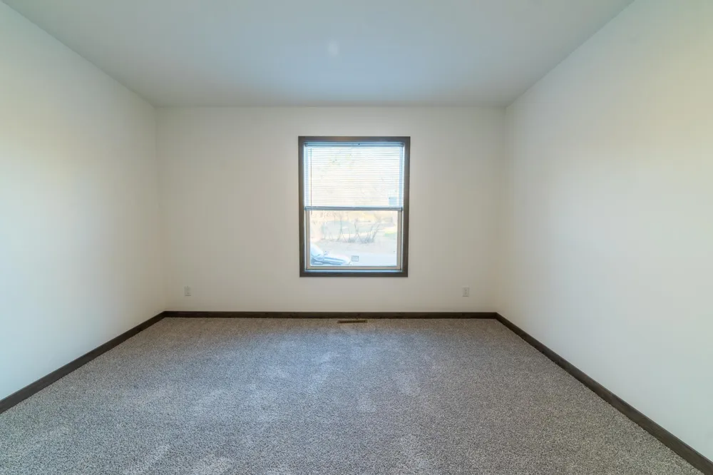 422 Court Avenue Sandstone, MN 55072