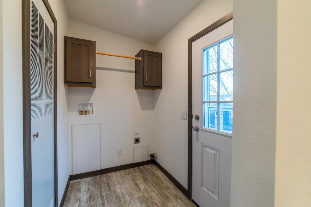 422 Court Avenue Sandstone, MN 55072
