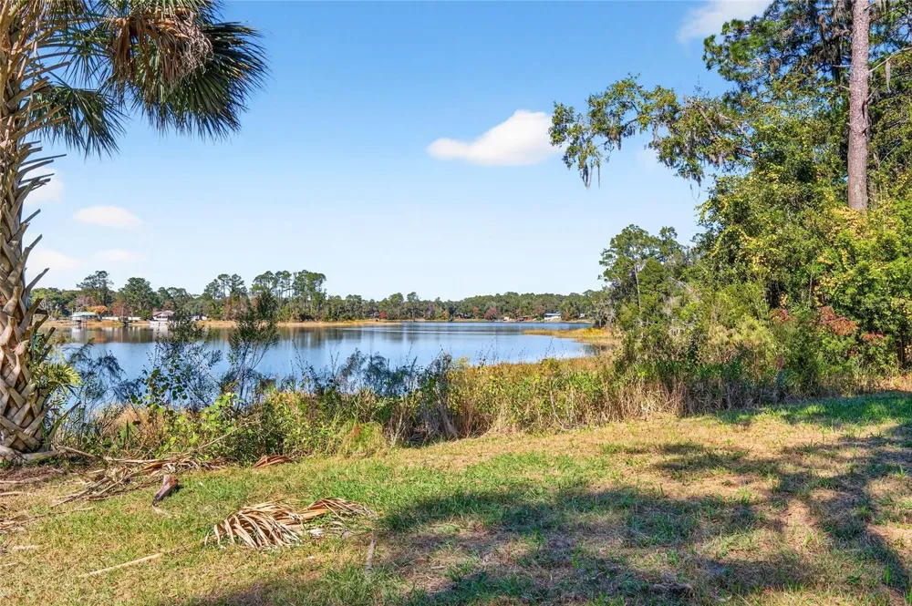 201 WEST STREET Interlachen, FL 32148