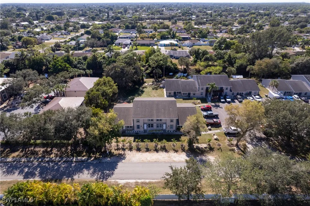 16th Place SW Naples, FL 34116
