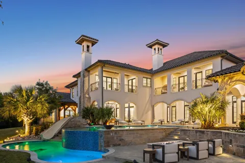 1825 Terra Bella Drive