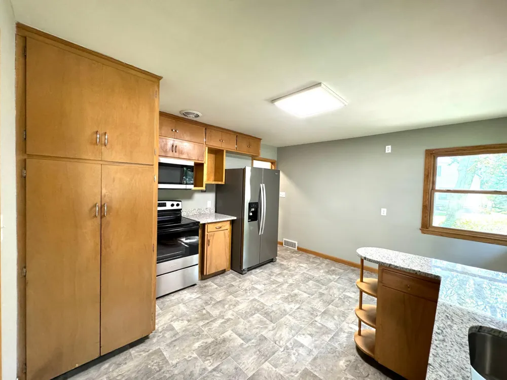 221 Woodlawn Avenue Lake Lillian, MN 56253