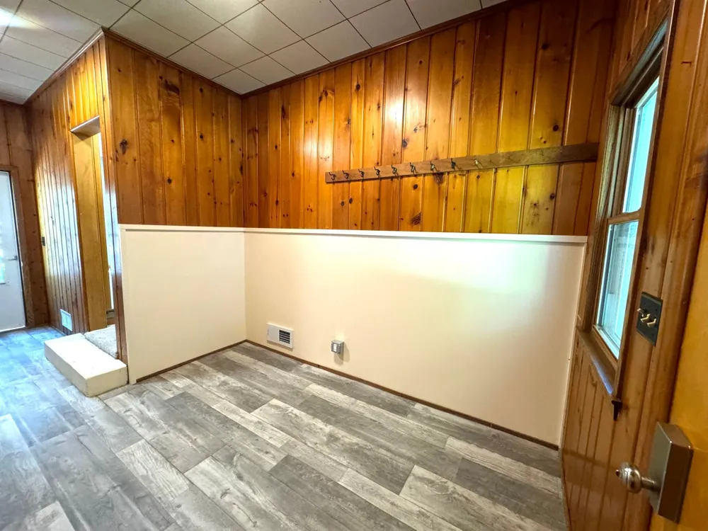 221 Woodlawn Avenue Lake Lillian, MN 56253