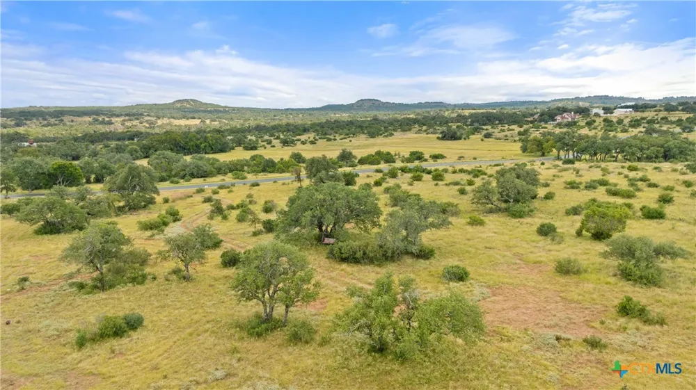 37 Vista Ridge Drive Round Mountain, TX 78663