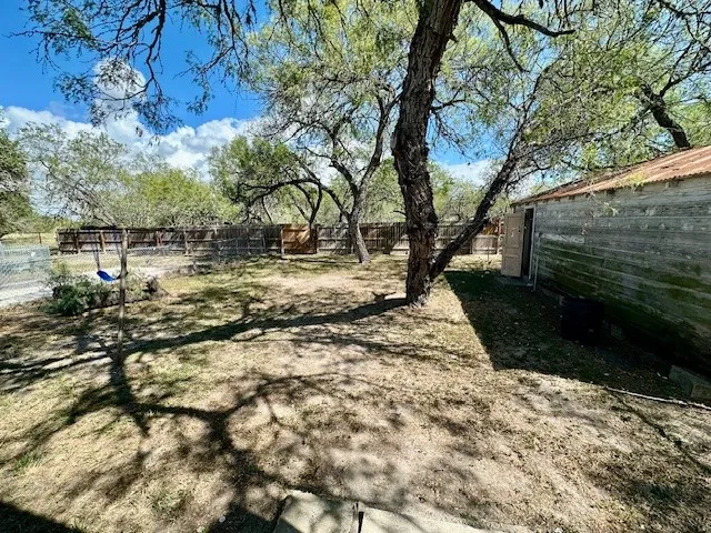 224 Hazen Avenue Sinton, TX 78387