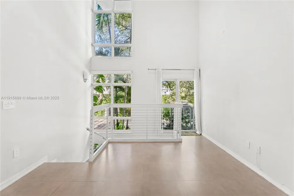 1853 Jefferson Ave #6 Miami Beach, FL 33139