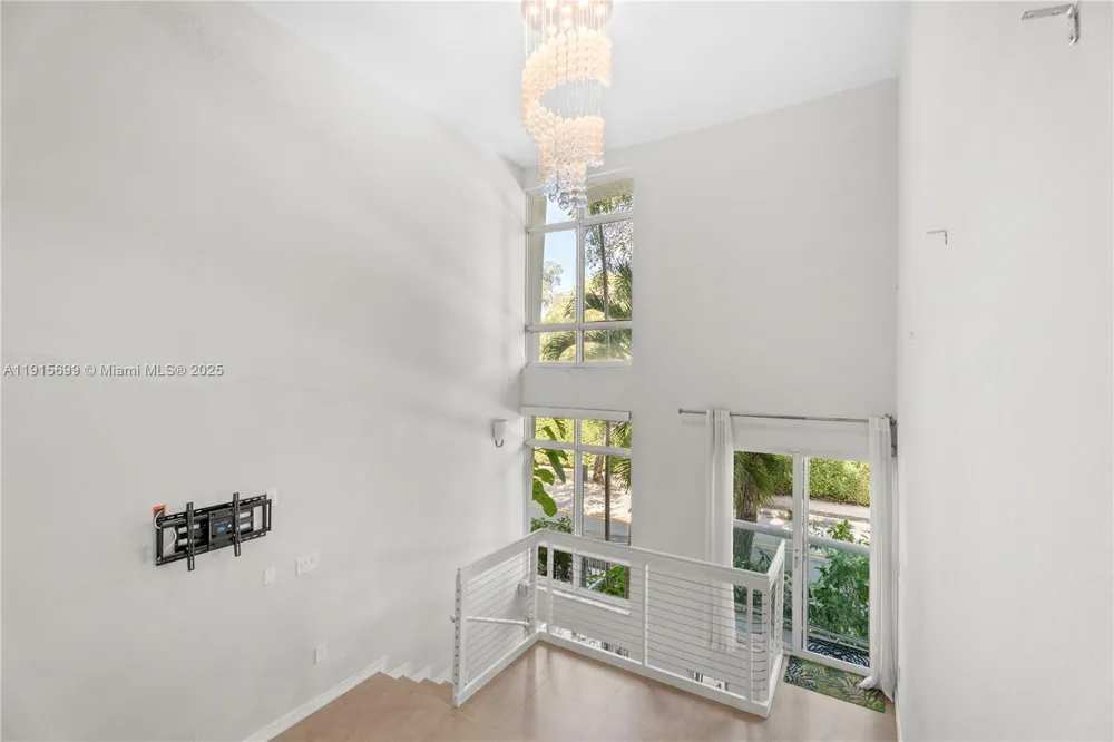 1853 Jefferson Ave #6 Miami Beach, FL 33139