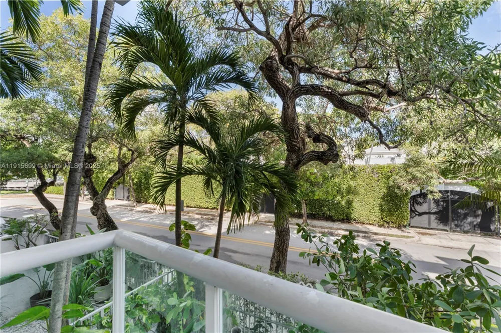 1853 Jefferson Ave #6 Miami Beach, FL 33139