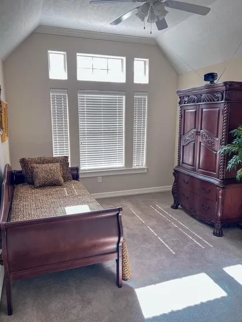 223 Oak Buna, TX 77612