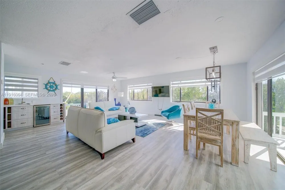 2 Snipe Rd Key Largo, FL 33037