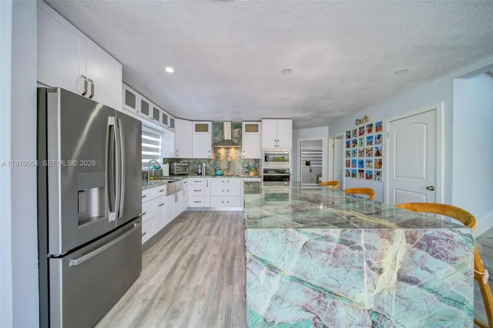 2 Snipe Rd Key Largo, FL 33037