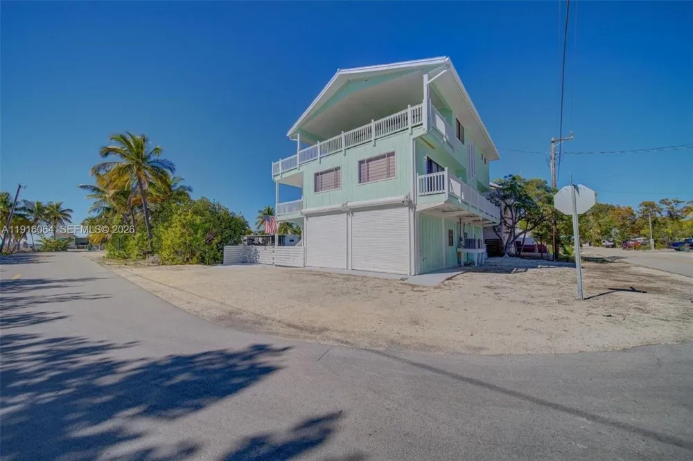 2 Snipe Rd Key Largo, FL 33037