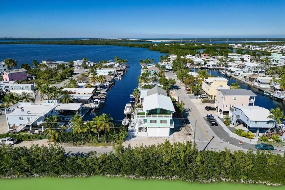 2 Snipe Rd Key Largo, FL 33037