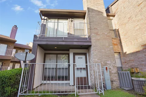 6633 W Airport Boulevard #1208